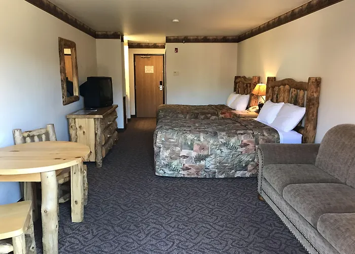 Resort Grand Bear At Starved Rock