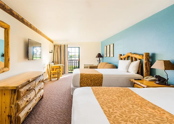 Resort Grand Bear At Starved Rock 4*