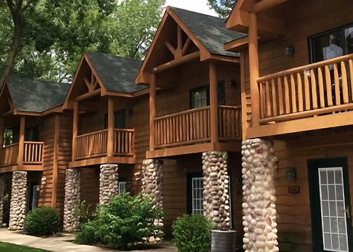 Resort Grand Bear At Starved Rock Utica