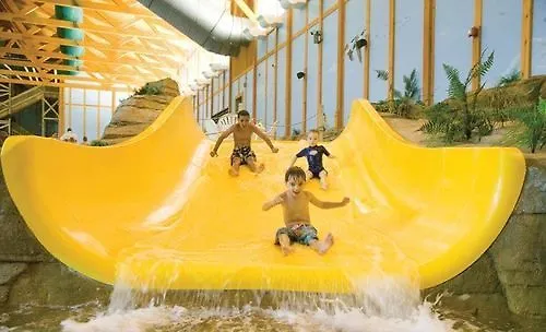 Resort Grand Bear At Starved Rock Utica